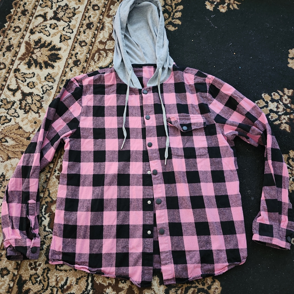 Amazon Essentials Pink & Black Plaid Flannel Hoodie Shirt w/drawstring; Large